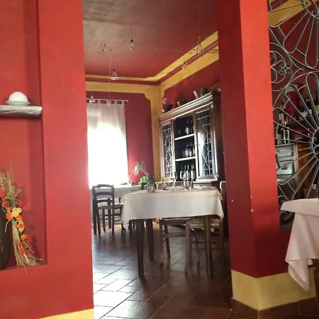 I Malpensanti Del Trieste Hotel 3*