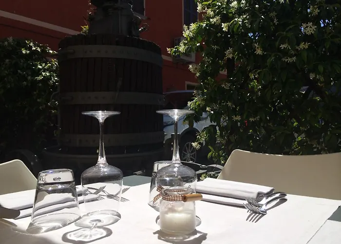 I Malpensanti Del Trieste Hotel Monticelli dʼOngina